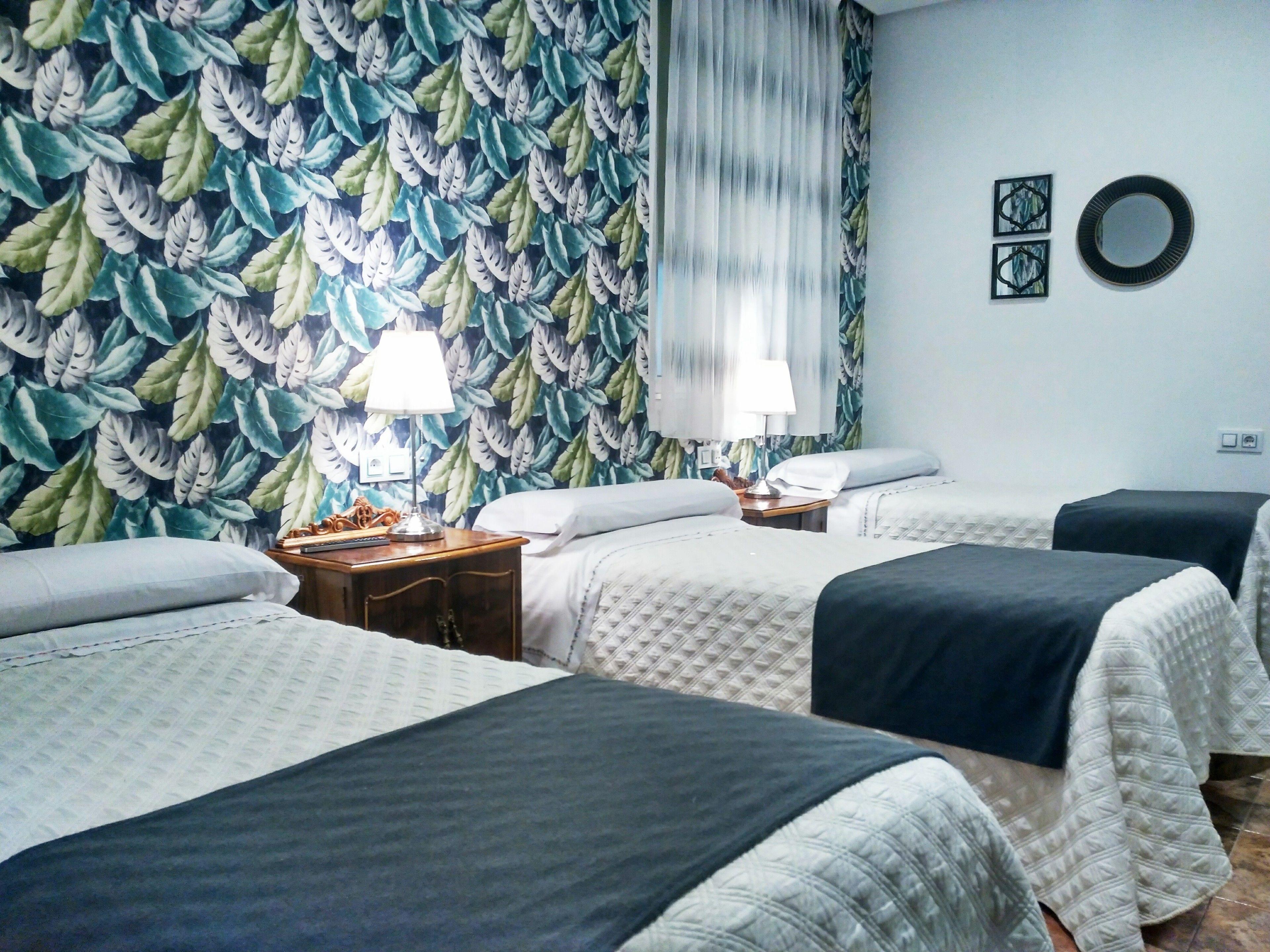 Hostal Bruna Paseo Del Prado — Foto’s 1